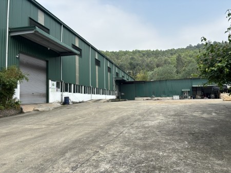 Cần bán gấp đất tặng kèm nhà xưởng và khu nghỉ dưỡng tại Xuân Hòa, Vĩnh Phúc.