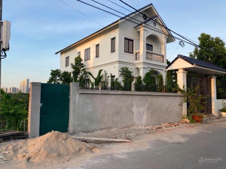 Bán nhà đất tại Báo Đáp Gia Lâm Hà Nội, giá hạt rẻ chỉ bằng 50% giá thị trường