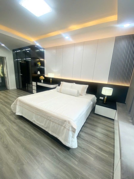 BÁN CĂN HỘ 3N2VS 121m CHUNG CƯ GOLDMARK CITY 136 HỒ TÙNG MẬU, BẮC TỪ LIÊM, HN
