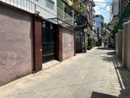 BÁN GẤP NHÀ HẺM XE HƠI TỚI NHÀ 4 TẦNG P11 QUẬN 3