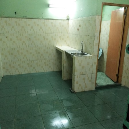 Cho thuê nhà nguyên căn 1 trệt 1 lầu 32m2 tại quận 8 có bếp và vệ sinh riêng