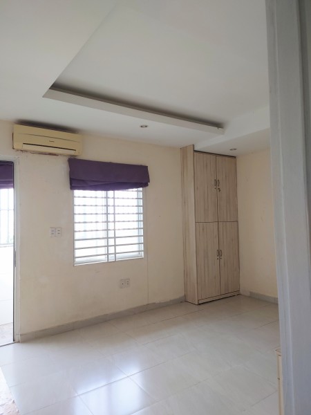 Chung cư Phan Xích Long, P2, Phú Nhuận: 75m2 - 2p ngủ, 1wc, NT, 9.5tr