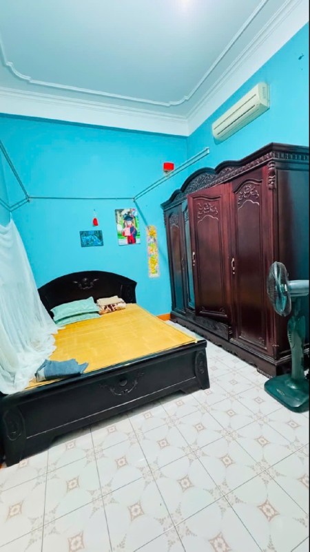BÁN NHÀ LÔ GÓC PHÂN LÔ 2 MẶT THOÁNG Ô TÔ ĐỖ CỬA - SÂN CHƠI CẠNH NHÀ - KINH DOANH ĐỈNH.