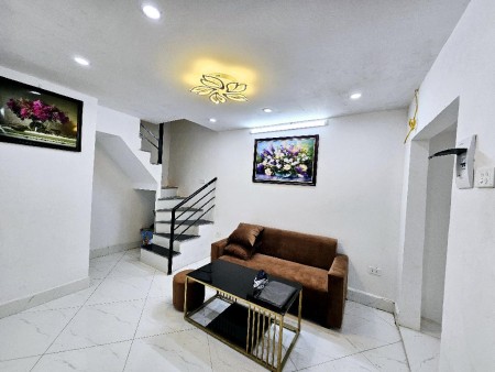 Bán nhà Hồng Mai, nhà xinh, 4 tầng, ở ngay