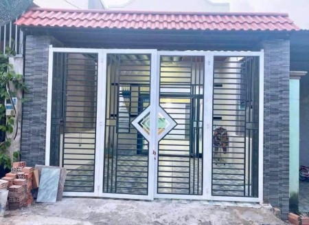 Chủ cần bán gấp căn nhà cấp 4 gần đường Bùi Thanh khiết Bình Chánh
