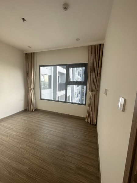 Giá rẻ 3PN2WC 75m NB view bể bơi 4.6 tỷ bao phí Vinhomes Smart Tây Mỗ