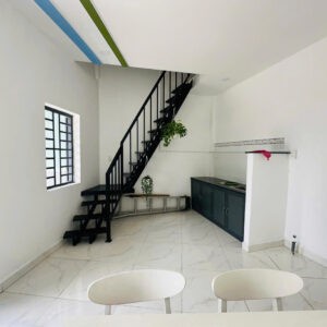 Cần bán nhà mới xây với diện tích 80m2 mặt tiền đường nhựa 6m giáp thị trấn Đức Hòa chỉ 1 tỷ 285