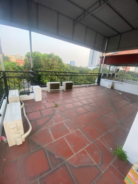 Đi đến slide 6