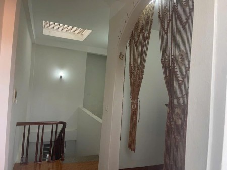 Bán nhà Hà Trì cách mặt phố chỉ vài chục bước chân
