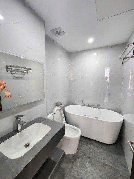 Siêu phẩm Hoàng Mai nhỉnh 7 Tỷ, Thang máy XỊN sò, Diện tích rộng ở sướng vô cùng.