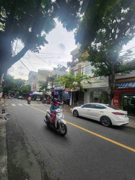 Đi đến slide 6