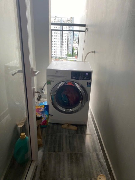 Cho thuê chung cư Trịnh Đình Thảo, Hoà Thạnh, TP: 60m2, 2p ngủ, nt 9tr/tháng