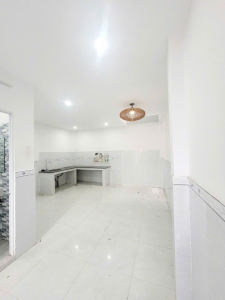 Xe hơi đậu cửa - 60m - Nhỉnh 4 tỷ - Sát vách Vạn Phúc City - Hiệp Bình Phước - Thủ Đức