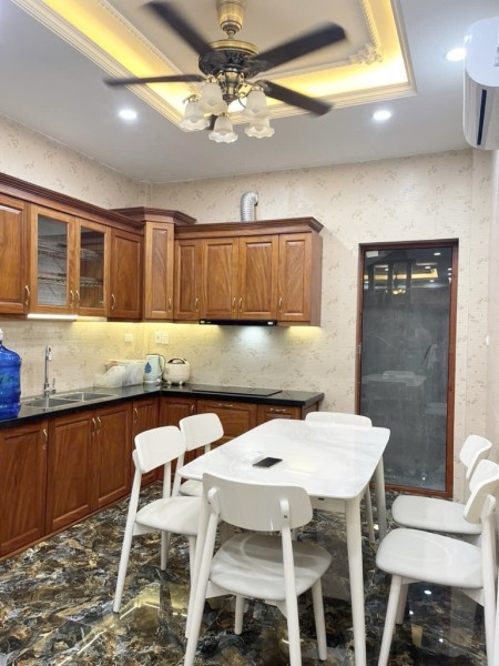 Nhà hhepj - Hàng hiếm 3.68 tỷ – Bán nhà Vĩnh Hưng, Hoàng Mai 45m², 3T, MT 3.6m.