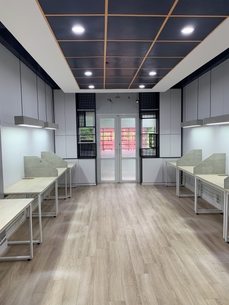 Cho thuê nhà mặt phố Trung Kính, phường Trung Hòa, quận Cầu Giấy, Hà Nội