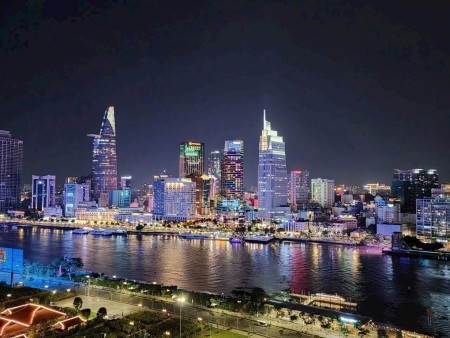 Bán căn hộ 2PN - 76m2 view đẹp suất SPA tại The Opera Metropole Thủ Thiêm cạnh Quận 1, giá 22 tỷ TL