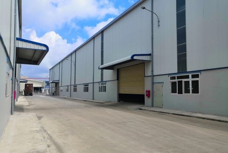 Cho thuê 6600m2 XƯỞNG mới KCN Hải Sơn, Đức Hòa, Long An, Gía : 80 k/m2, S.Xuất đa nghành nghề