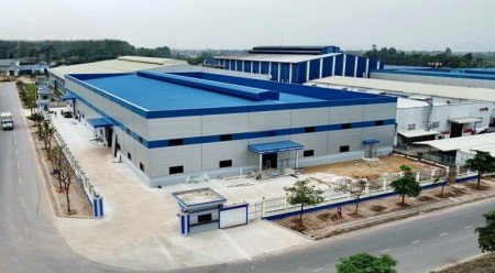 Cho thuê 3000m2 XƯỞNG KCN Long Bình Biên Hòa, Đ.Nai Gía : 322 triệu, gía rẻ cùng khu vực