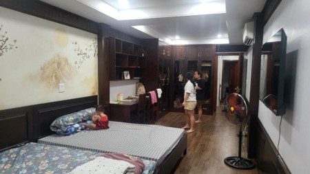 Đi đến slide 4