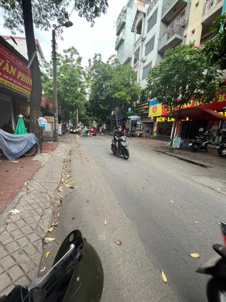 Cốm Vòng Cầu Giấy 2 mặt thoáng 52m 25 tỷ 6 tầng mặt tiền 5m thang máy ô tô đỗ cửa