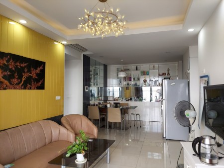 Gia đình bán CH Central Plaza 60.4m2, 2PN,có SH,căn góc.GIÁ THẬT KHÔNG ĐĂNG ẢO KÉO KHÁCH: 4.05 tỷ TL