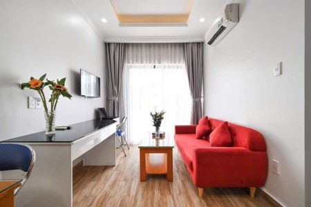 Căn hộ dịch vụ 1PN có ban công rộng tại Hưng Gia 2, giá 16 triệu