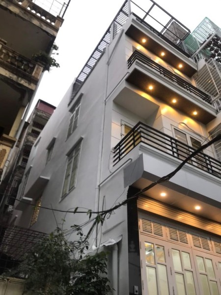 Bán nhà Trần Thái Tông, Cầu Giấy - 45m2 - Nhỉnh 9 tỷ