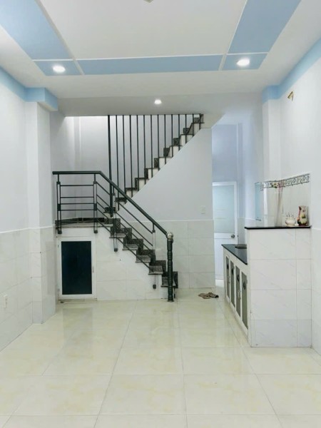 Cần bán nhà đường Vườn Lài, Tân Phú, hẻm 3m, 2pn, 2wc, dt: 3.3×7. Giá: 3.3ti