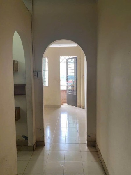 Chung cư Kì Đồng, p9, Quận 3: 55m2, có gác, bancol, nội thất giá 8tr/th
