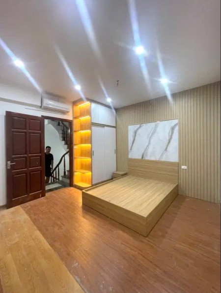 Siêu phẩm Vĩnh Hưng - Ngõ nông - Ô tô cách 20M - 52Mx5T chào 7.X tỷ - SĐCC