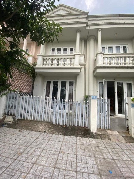 Bán nhà chính chủ 1 trệt 1 lầu 4x12 shr hoàn công giá 1ty150