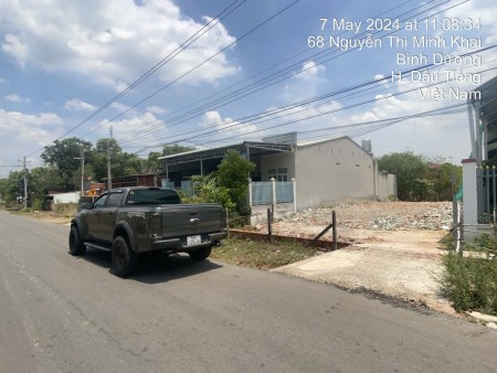 Bán 300m2 đất mặt tiền đường Nguyễn Thị Minh Khai, đất ở Đô Thị, Dầu Tiếng, Bình Dương