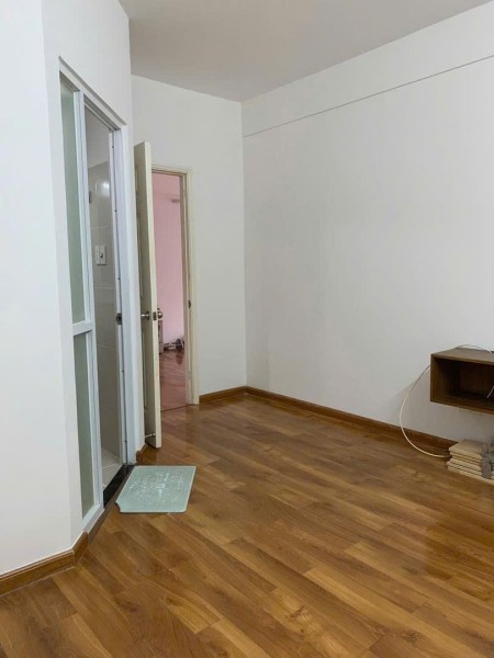 Cho thuê căn hộ 2PN, 2WC – Lầu 8, nhà mới sơn sửa
