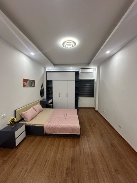 Nhà đẹp Hoàng Mai - Sổ đỏ giao dịch liên tay