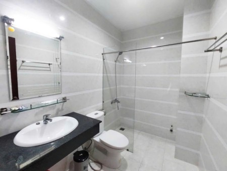 Chung cư Sky center, Phổ Quang, p2, Tân Bình: 40m2, 1 p ngủ, 11tr/th