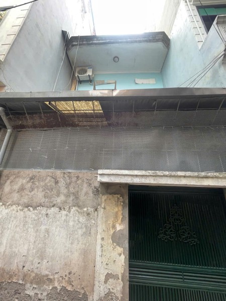 Em cần bán mảnh đất tặng nhà cũ 2 tầng ở ngõ 488 Trần Cung
