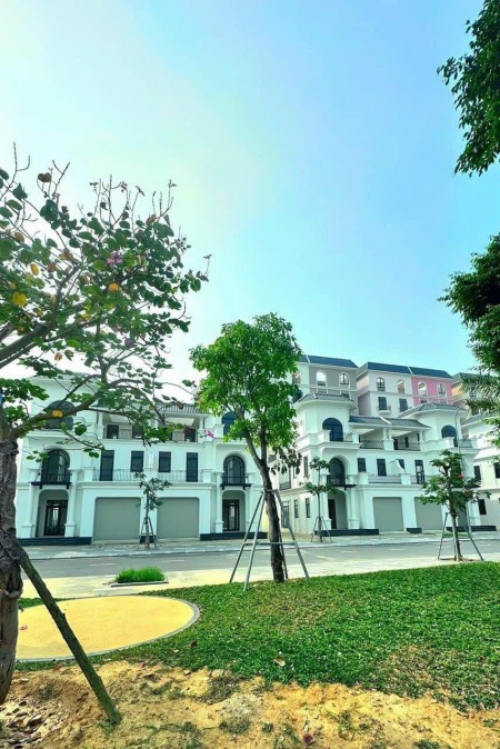 Đi đến slide 2