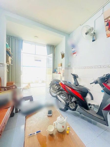 Bán nhà quận 10 Tô Hiển Thành giá 5,5ty + 42M2 + Nở hậu + Gần BIG C