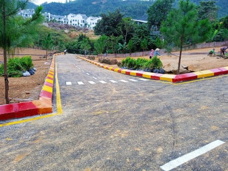 Bán đất Hà Nội sát cạnh nhà giàu giá chỉ bằng 1/3