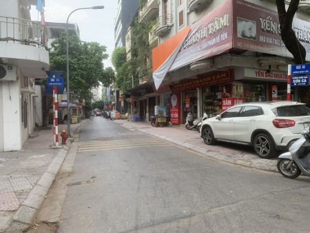 Chính chủ bán mảnh đất 115M2 phố Ngọc Lâm, Long Biên - Gía: 12,5 tỷ