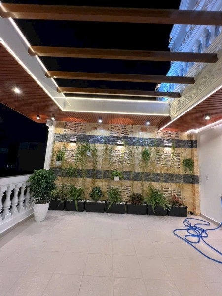Đi đến slide 8