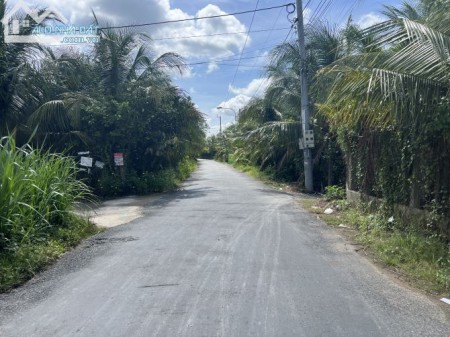 Đất gấp lô đất rộng 4.000m2 MẶT TIỀN 90C Mỹ Lương, Mỹ Phong, Mỹ Tho. giá rẻ hơn Tân phước.