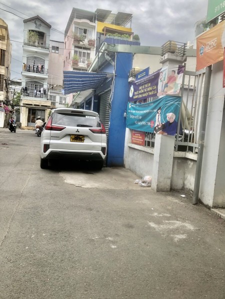 Bán nhà HXT tránh nhau đường Đinh Tiên Hoàng, P3, Bình Thạnh, 69m2, 4 tầng, chỉ nhỉnh 8 tỷ.