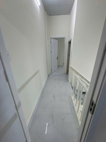 Bán nhà đep HXH thông. Đường CMT8, 44M2, 2 tầng, Tân Bình, 6.4 tỷ