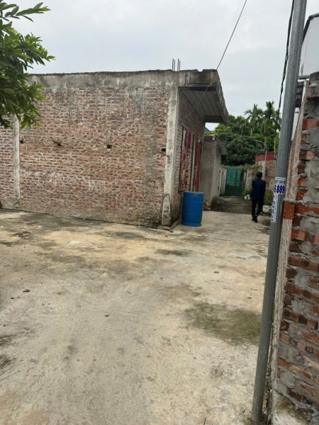 Bán đất tại thôn ngọc phúc Ngọc Liệp, Quốc Oai, Hà Nội, 33 triệu / m2, 100.3 m2