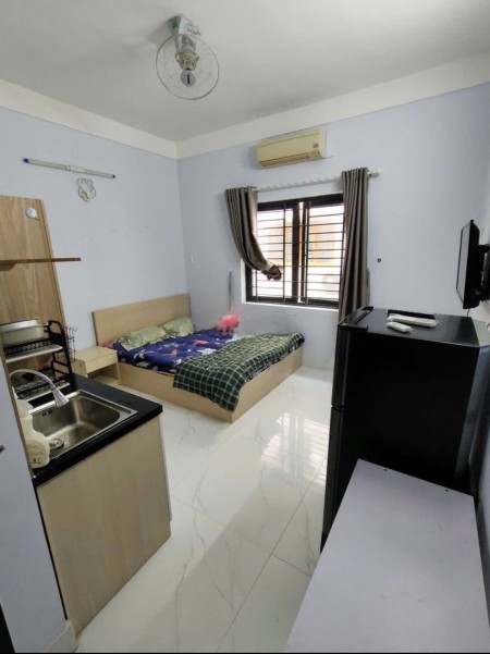 CHDV Studio đường Cao Thắng, p11, Q10: 18m2, nhà mới giá 4tr5/tháng.