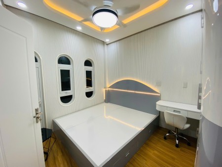 Bán gấp nhà đẹp HXH 4X9M Tô Hiến Thành P15 Q10 chỉ nhỉnh 4 tỷ