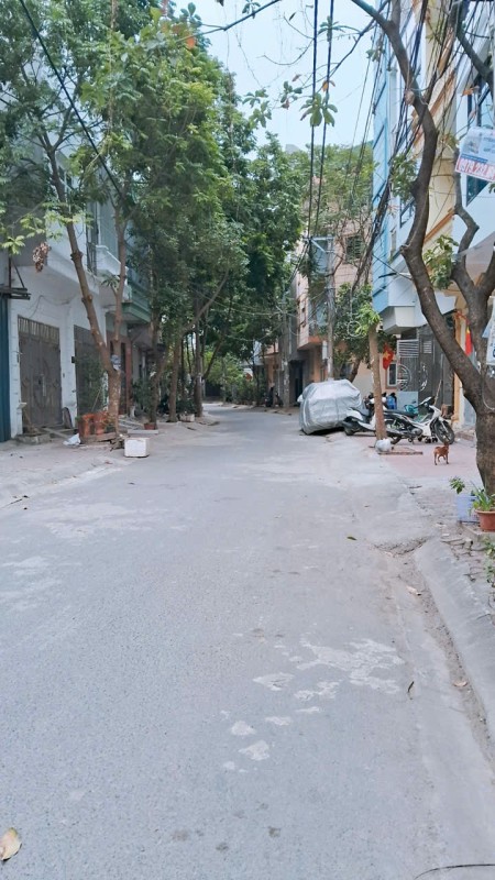 Bán nhà Đại mỗ, bãi đỗ ô tô kề bên, nhà xây kiên cố, đắc địa trong tương lai 40m chưa đầy 7 tỷ