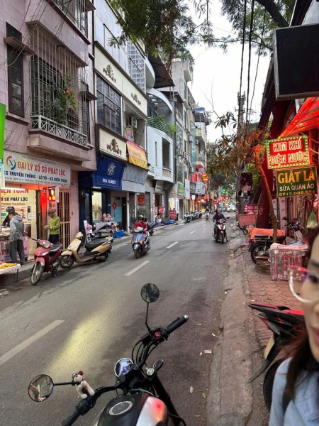 Bán nhà Mặt phố Nguyễn Huy Tưởng DT 25m2 4 tầng chưa đến 4 tỷ
