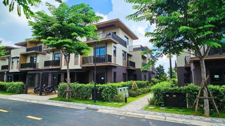 Bán nhà phố 2 mặt tiền chủ đầu tư Nam Long ưu đãi đến 1.8 tỷ. Nhà hiện hữu sẳn bàn giao